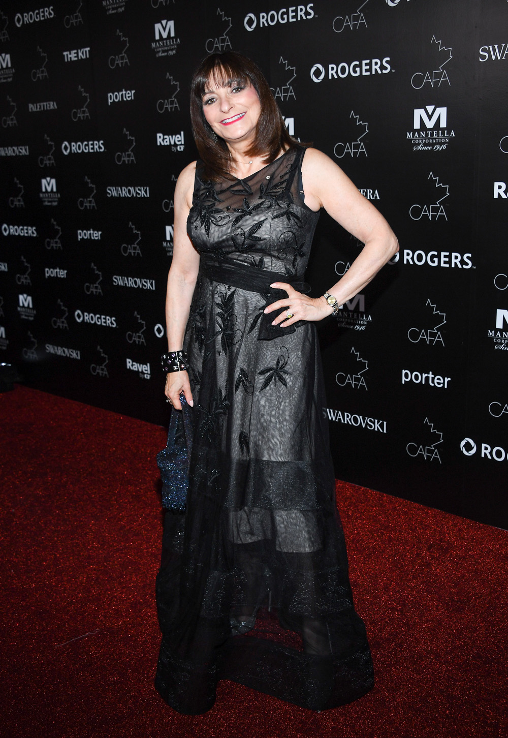 2019GALA_RedCarpet_039